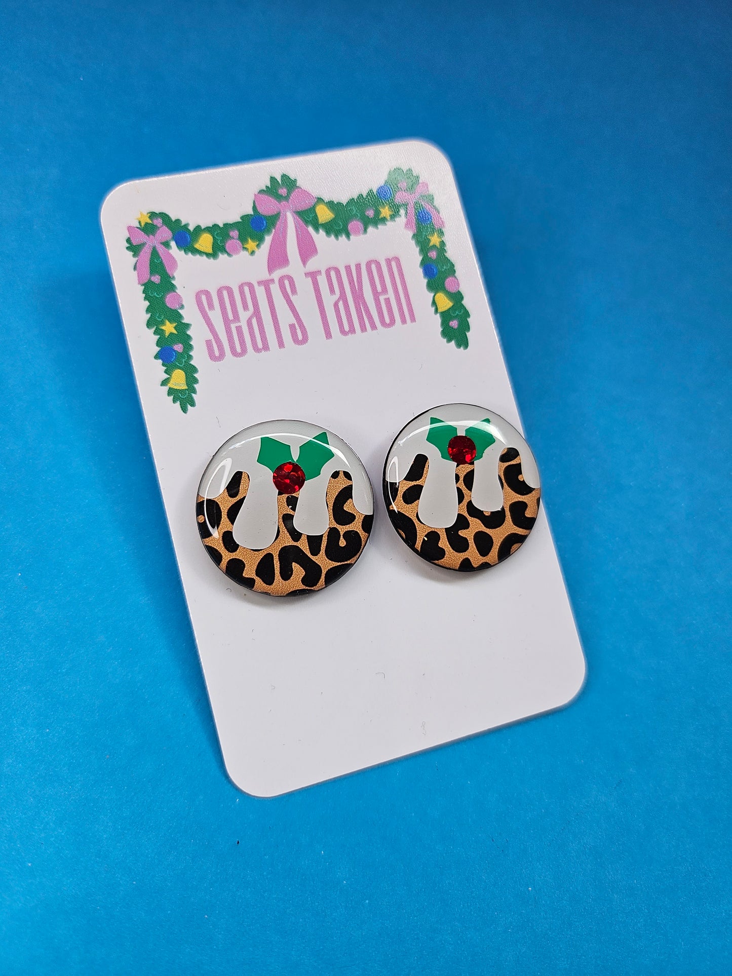 Pudding leopard Christmas studs