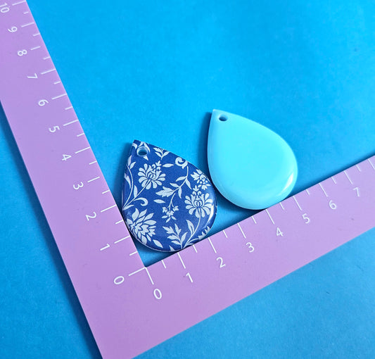 Floral reverse large snack