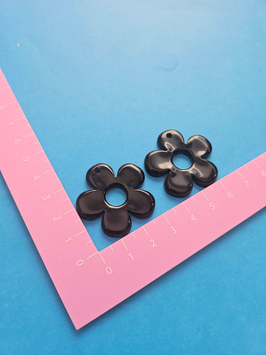 Black flower snacks
